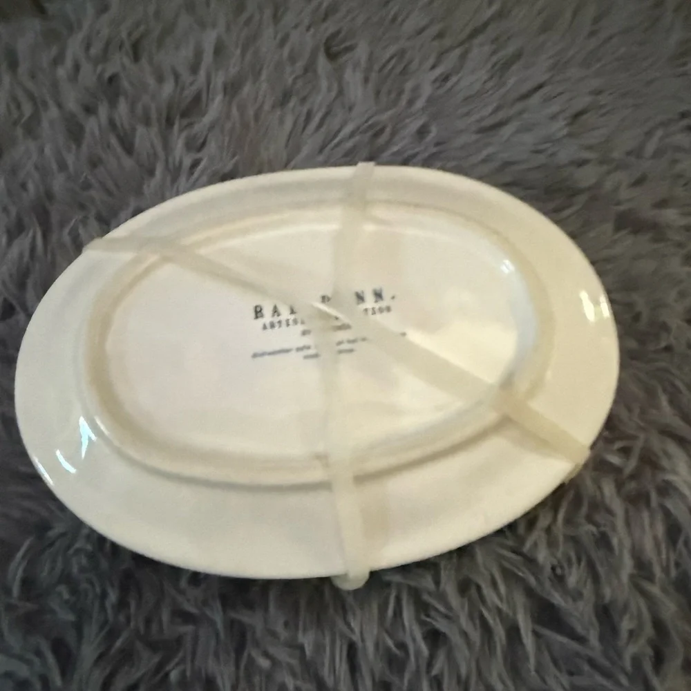 White Oval Plates Set Of 4 - Home Party Supplies